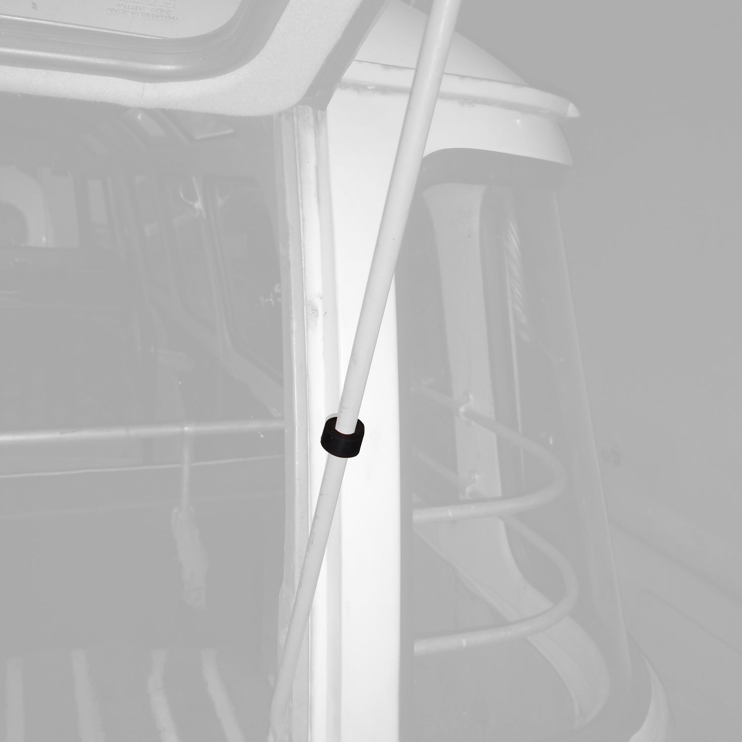 Rubber op laadklep steun detail — T1, T2