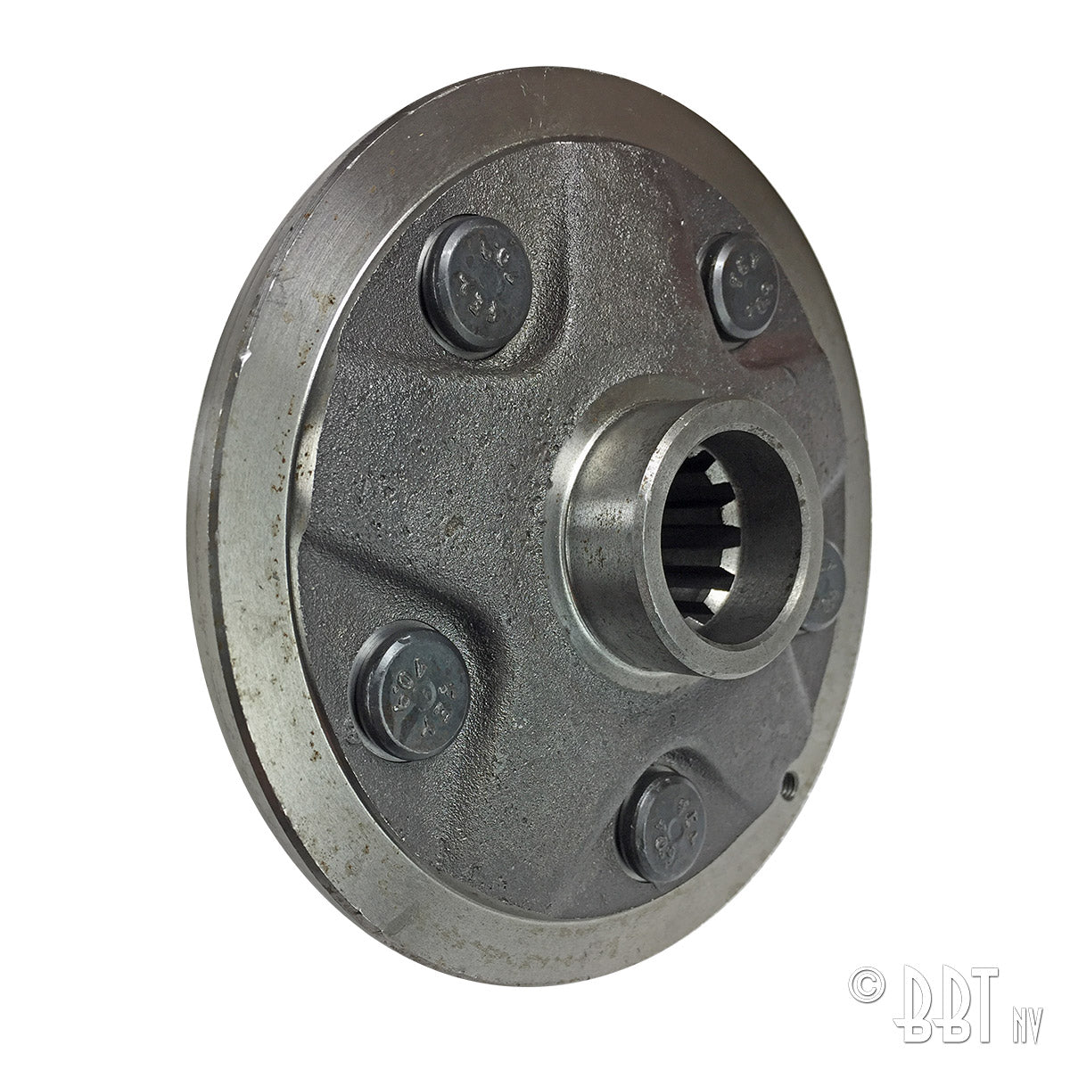 Wielnaaf achteraan met wielstuds detail — T2