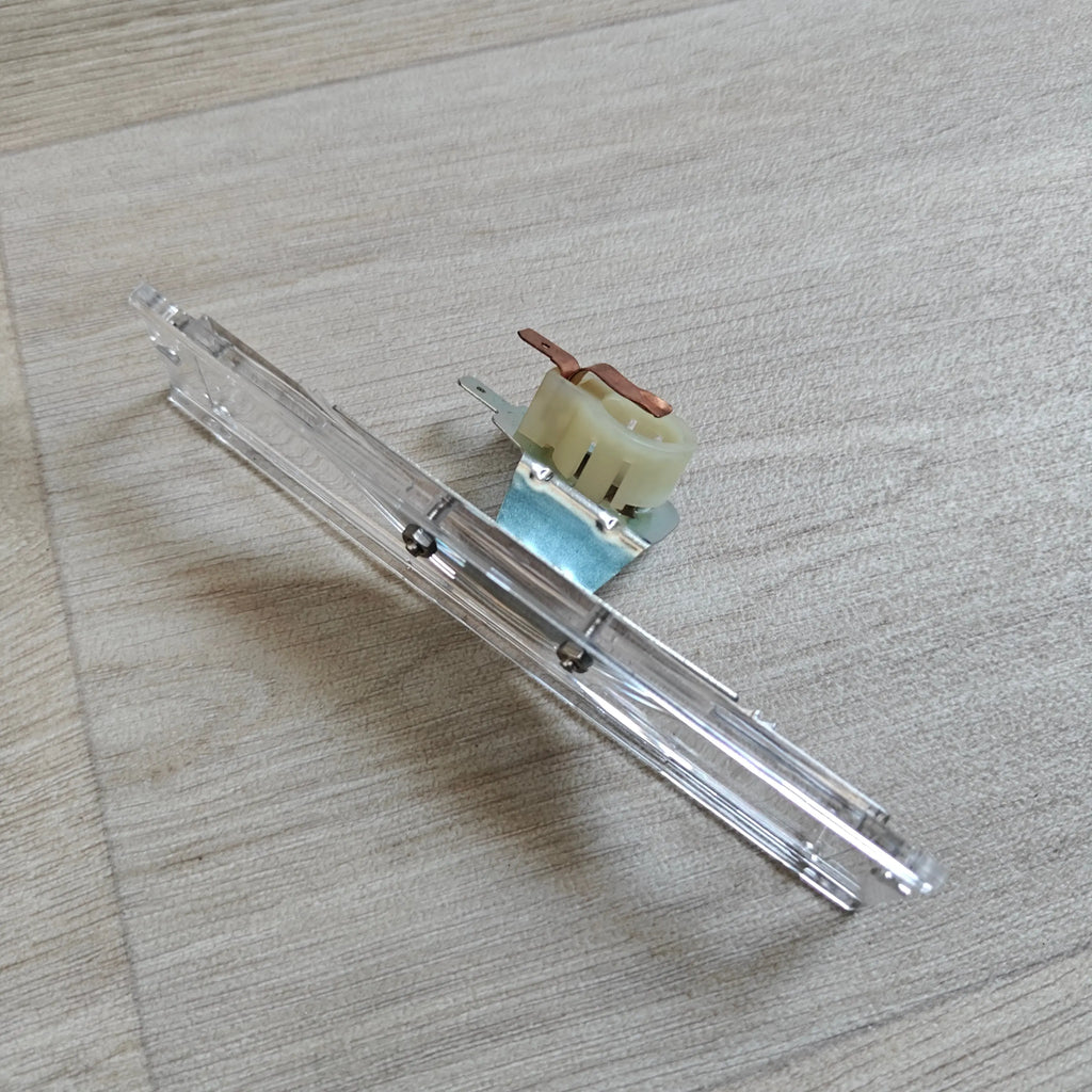 VW T2AB T2B 71-79 Kentekenplaat verlichting 211943161D — VintageDub