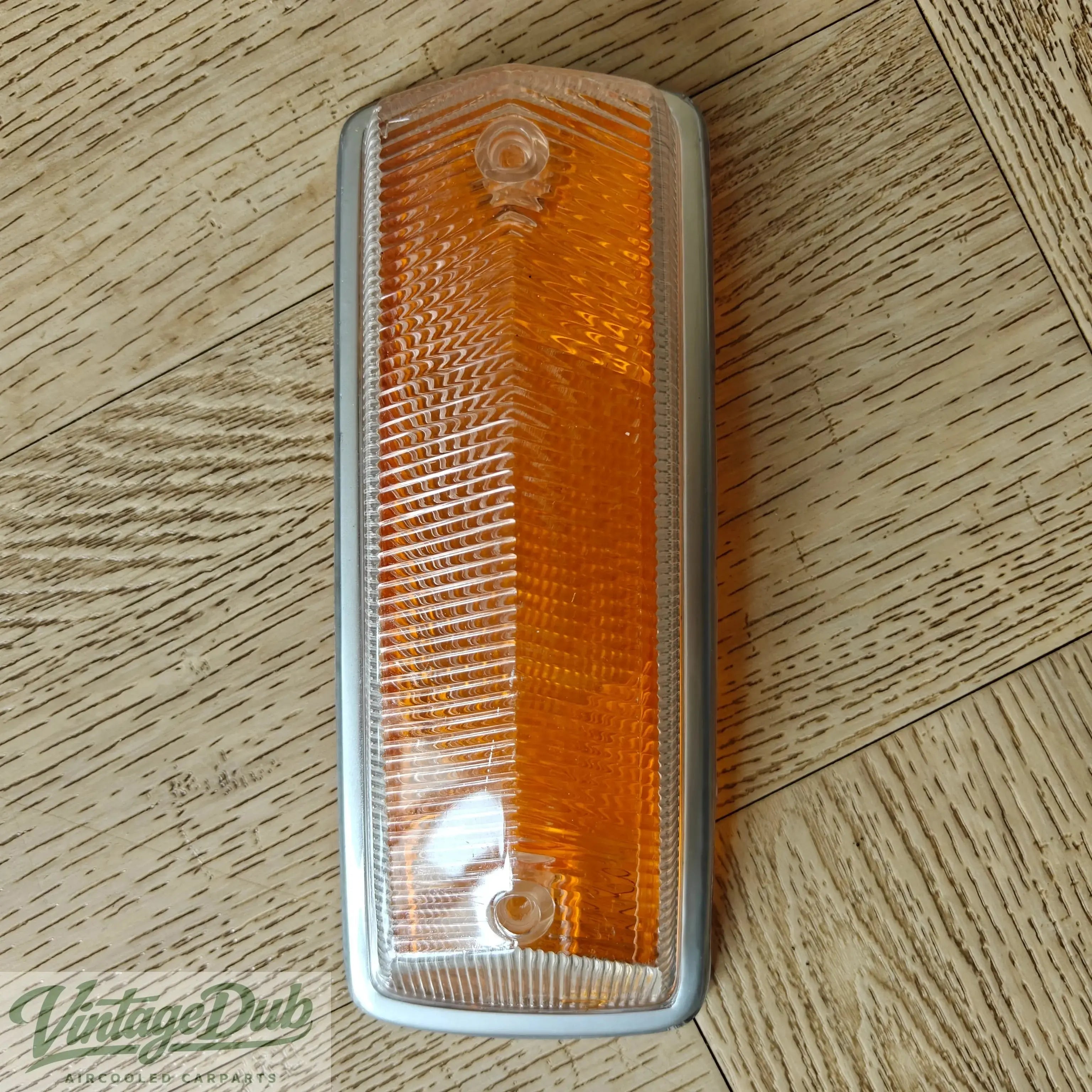 Knipperlichtglas oranje rechts – VW T2 T2a 67 - 72 211953142P — VintageDub
