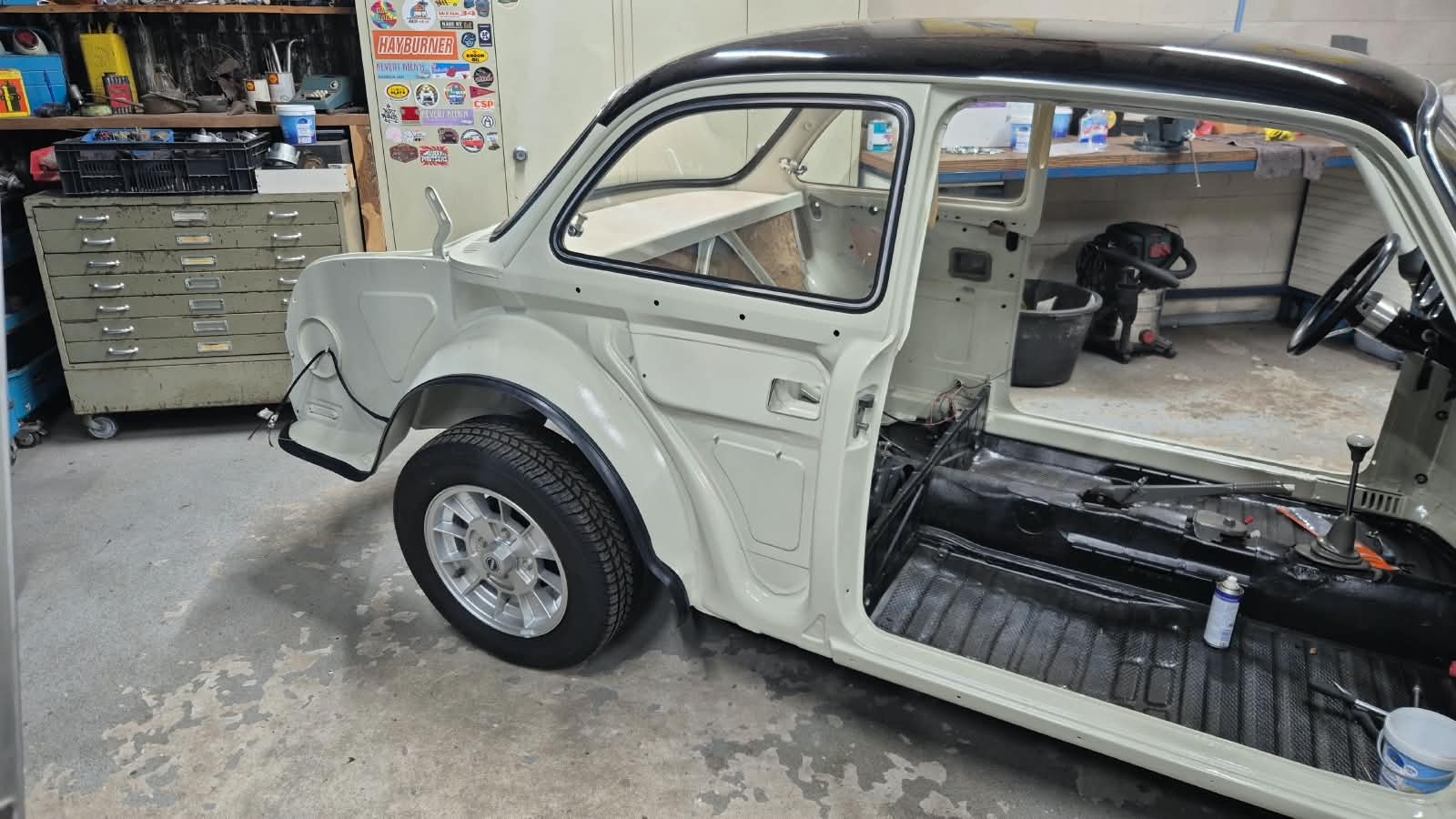VW Type 3 | Dichting onderzijde achterspatbord en body, per paar | 311 821 331C